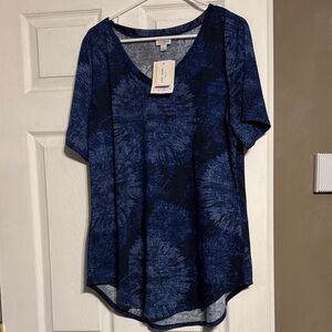 New NWT Large L LuLaRoe Iris Navy Tie-Dye Sunburst Short Sleeve V-Neck Top
